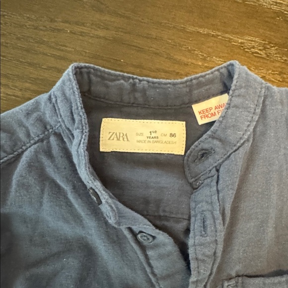 Zara Kids Blue Button-Up Shirt - Picture 2 of 5